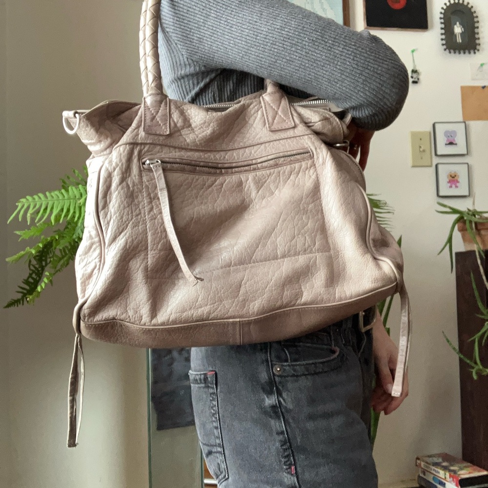Day and Mood leather Taupe Shoulder Bag